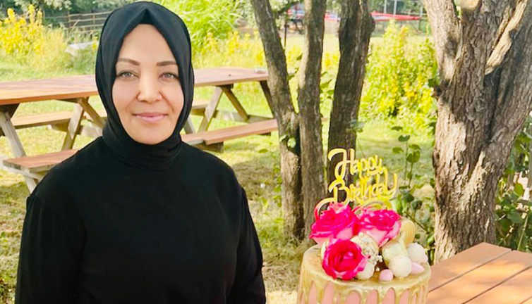 Böyle olur Pelikancıların pastası. ''Yerli ve Milli'' dediler Amerikan pastası çıktı