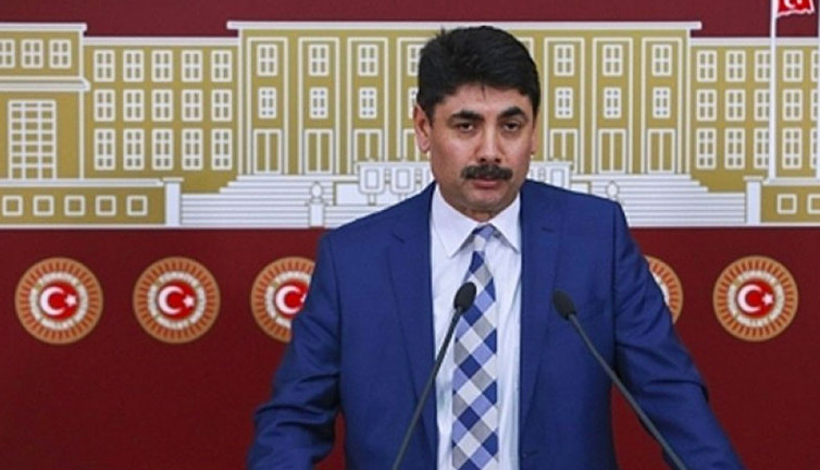 AKP'li vekilin yeğeninden gazeteciye çok ağır küfürler