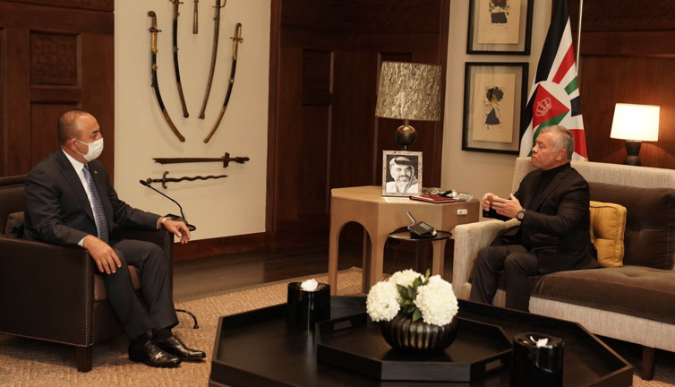 Bakan Çavuşoğlu, Ürdün Kralı ile görüştü