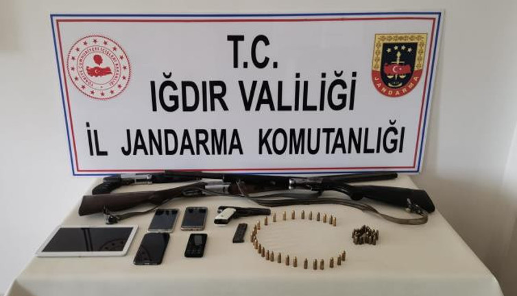 Iğdır'da sosyal medya üzerinden terör propagandası yaptığı iddiasıyla 3 kişi yakalandı