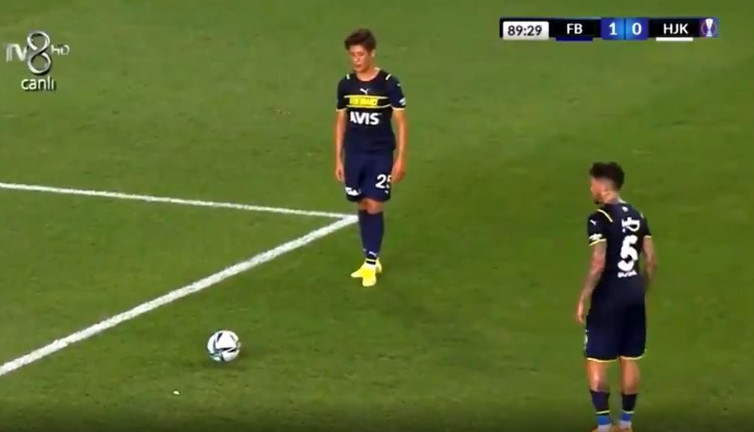 Arda Güler ile Sosa arasındaki görüntü Fenerbahçelileri isyan ettirdi