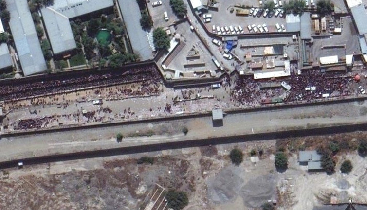 Kabil’den kaçış uydudan görüntülendi