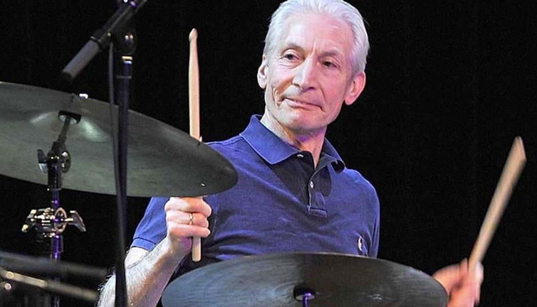 Rolling Stones davulcusu Charlie Watts hayatını kaybetti