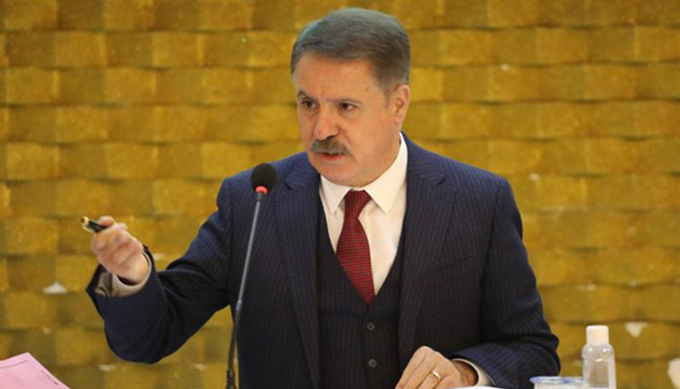 CHP'li başkan maaşları ödeyemediğini duyurdu. Nedenini “Tüm Türkiye duymalı” diyerek açıkladı