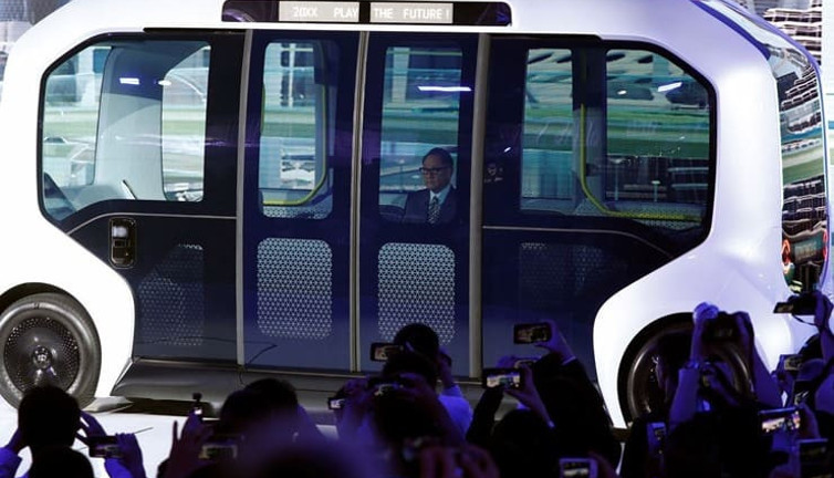 Paralimpik Oyunları'nda skandal. Sürücüsüz otobüs engelli sporcuya çarptı