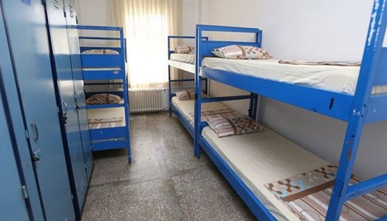 Öğrenci yurtlarının fiyatları dudak uçuklattı