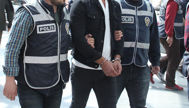 Fuhuş baskınında yakalanan muhtarlar: Biz ikamet kontrolü için gittik