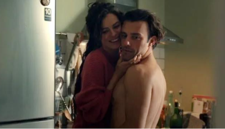 Ünlü oyuncu: Partnerlerim hep hamile kalıyor, Telli Baba gibi hissediyorum