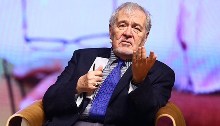 İlber Ortaylı: Diyanet İşleri Başkanı milletin itikadına karışmasın