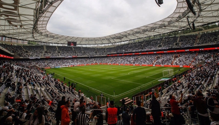 Beşiktaş - Malatyaspor maçı öncesi herkesi ayağa kaldıran atama