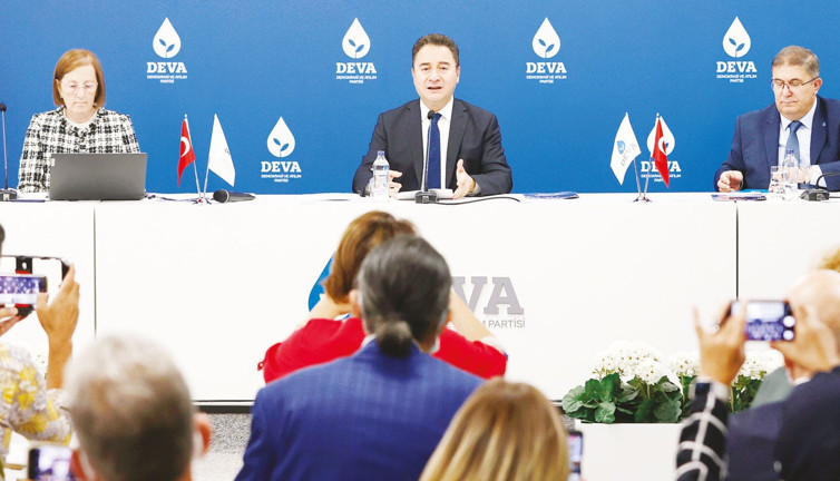 Babacan, partisinin sosyal politikalar eylem planını açıkladı