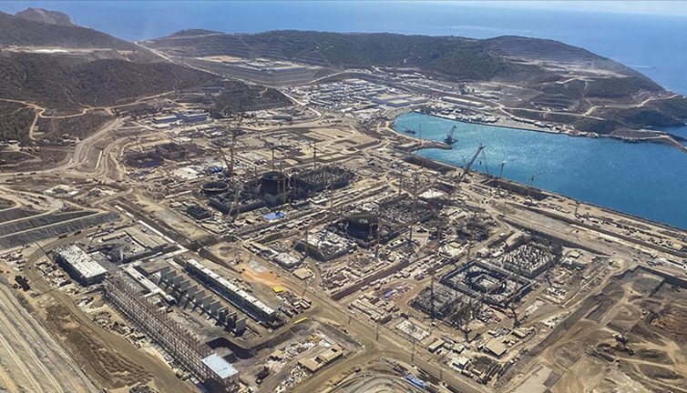 Bakan Dönmez’den Akkuyu açıklaması