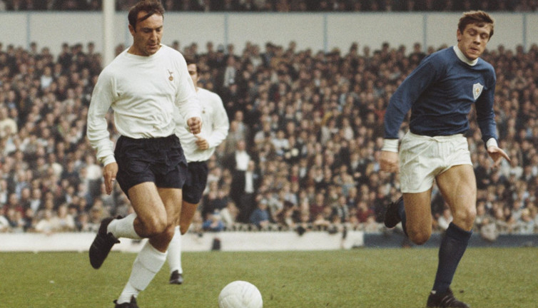 Futbol efsanesi ismi hayatını kaybetti