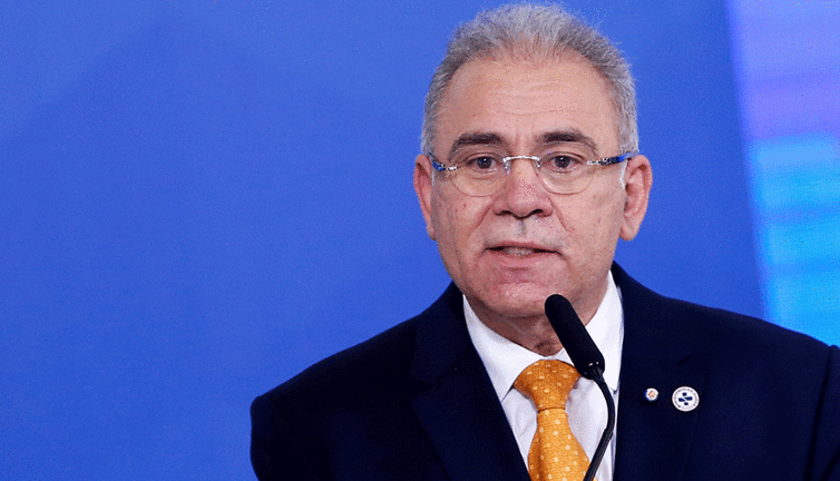 Sağlık Bakanı Koronavirüse yakalandı