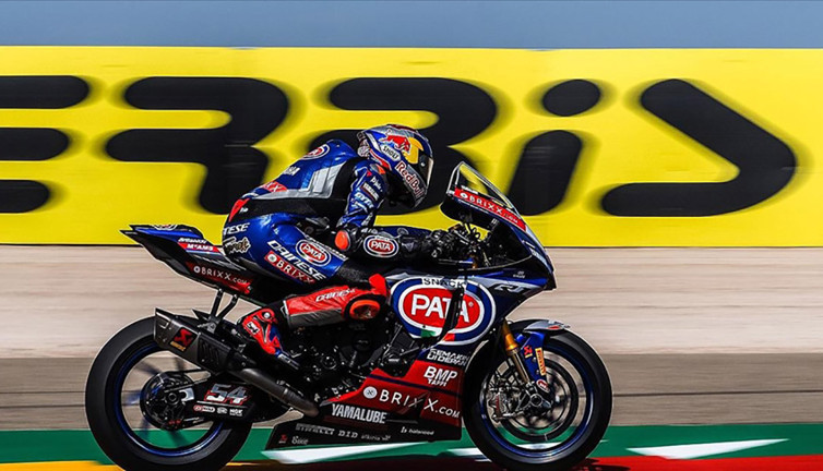 Toprak Razgatlıoğlu İspanya'da birinci oldu