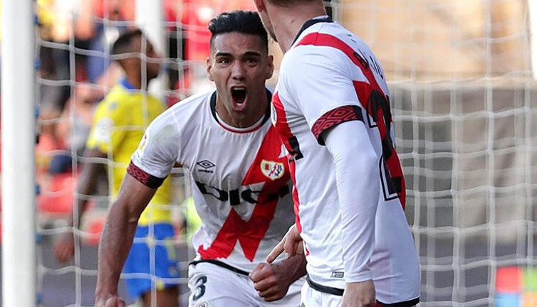 Falcao gollerine devam etti