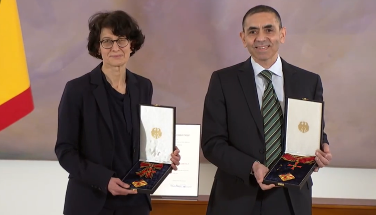 Covid-19 aşı üreticileri sadece 3. dozdan servet kazanacak