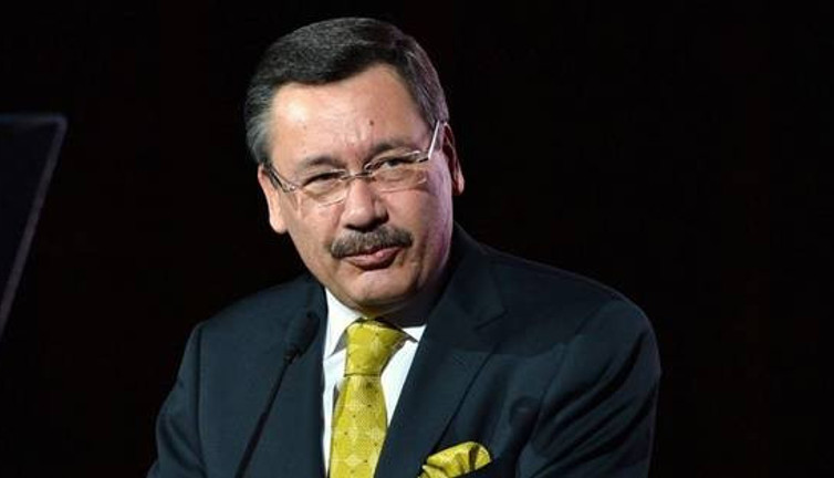 Melih Gökçek’i yıkacak ifadeler ortaya çıktı. Beni FETÖ ile çalışmaya zorladı