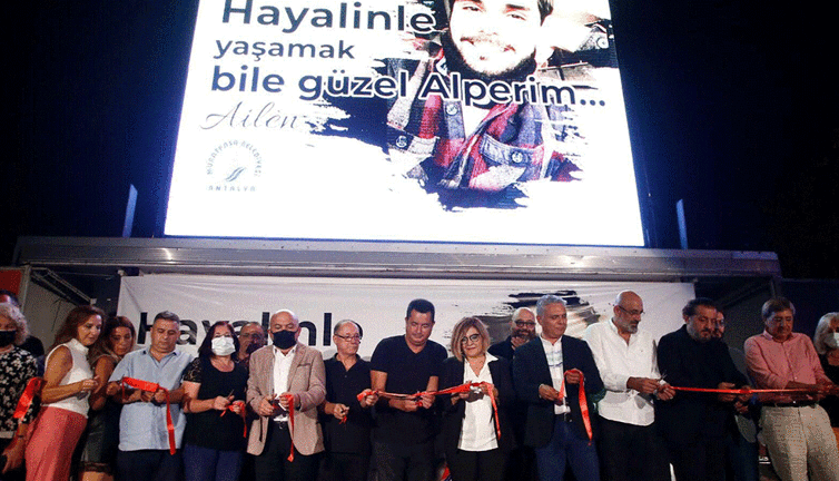 Acun Ilıcalı öldürülen çalışanını unutmadı