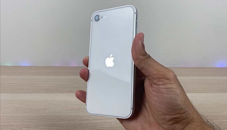 iPhone SE 3'ün görüntüleri sızdı. Satılan en ucuz iPhone olacak