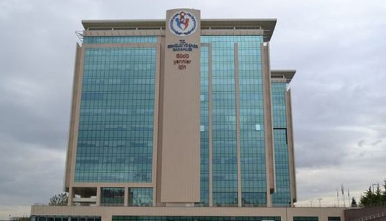 Erdoğan’ın sözlerine bakanlıktan yalanlar gibi açıklama. Sorun yok demişti 32 öğrenciye 1 yatak düşüyor