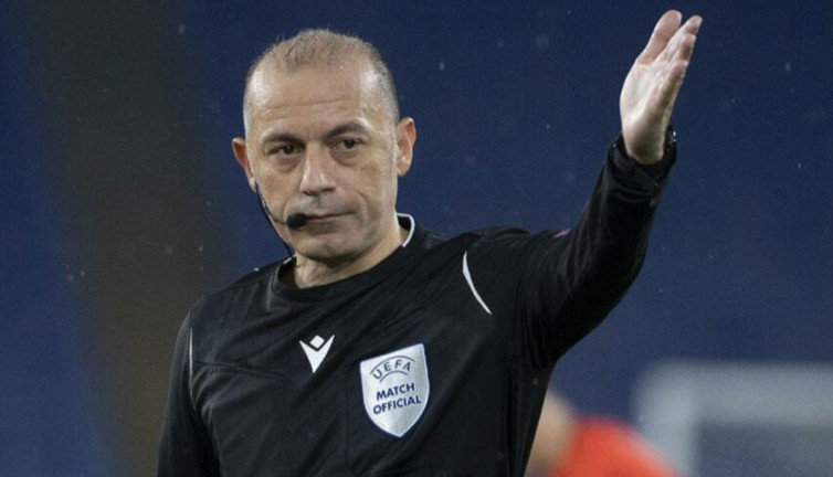 Almanya-Romanya maçının hakemi belli oldu