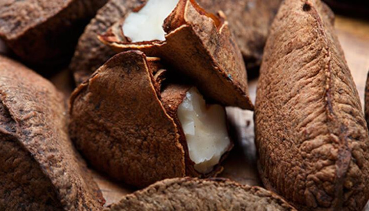 Kelliğe çare oluyor kırışıklıkları yok ediyor