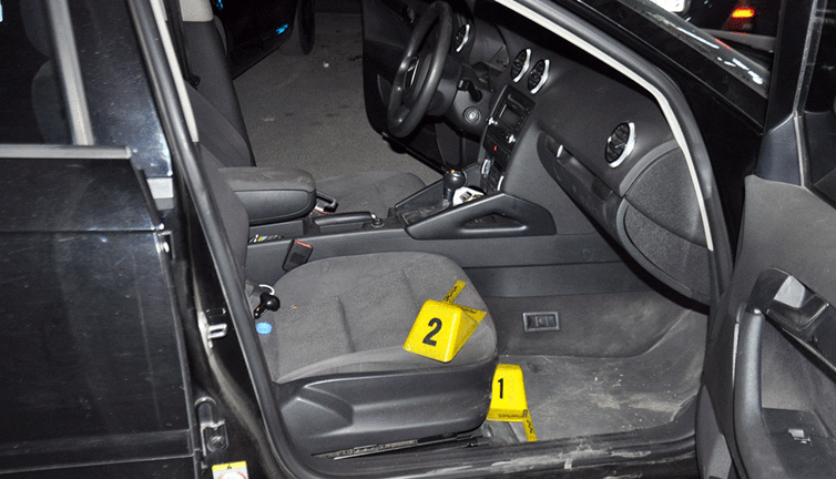 Silahla kendisini yaraladı