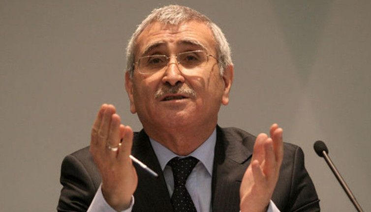 Merkez Bankası eski Başkanı gülmekten yıkıldı