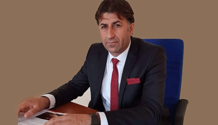 TÜGVA'dan sızan belgelerde ortaya çıktı. AKP'li başkandan sarkıntılık mesajları