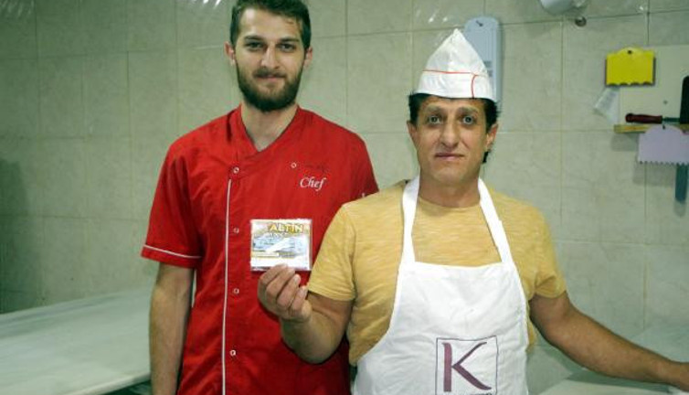 Kazı Kazan'dan 200 bin TL kazandı, çıkmadı sanıp çöpe attı