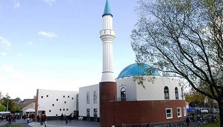 Fransa'da bir cami daha kapatılıyor