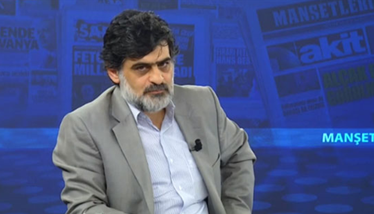 Yeni Akit Gazetesi'nin Yazı İşleri Müdürü Ali Karahasanoğlu zamları böyle savundu. Biz sabah kahvaltısında akşam yemeğinde mazot içmiyoruz. Normal bir gazetecinin bunu bilmemesi imkansız