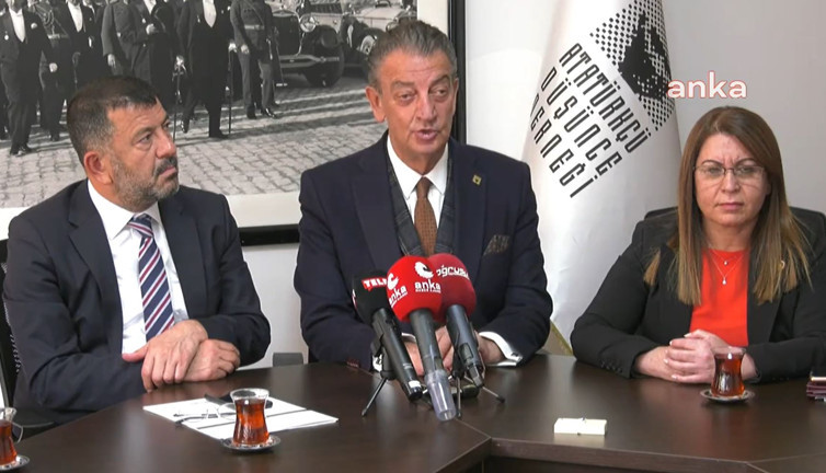 CHP heyeti ADD Başkanı Hüsnü Bozkurt'u ziyaret etti