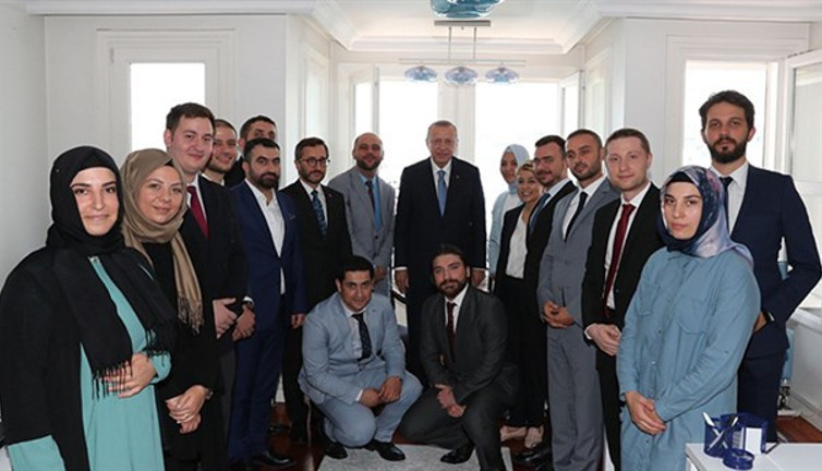 Gelecek Parti’li Başcı ‘Pelikan’ı iki bakan kurdu’