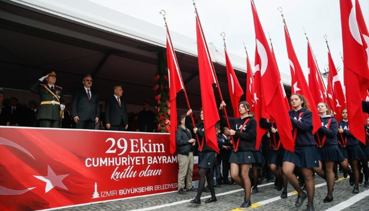 Cumhuriyet Bayramı kaç gün tatil