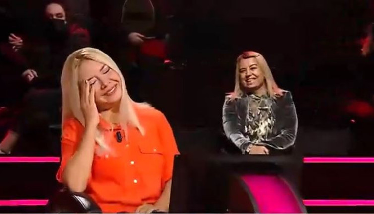 Kim Milyoner Olmak İster'de şaşartmalı soru. Akademisyen Damla Nurcan Özkılınç tongaya düşüp doğru yanıt yerine yanlış şıkkı seçti