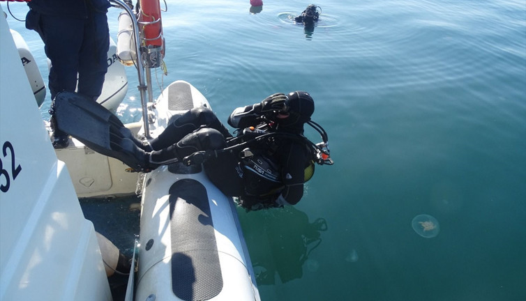 Marmara Denizi'nde 'hayalet ağ' temizliği
