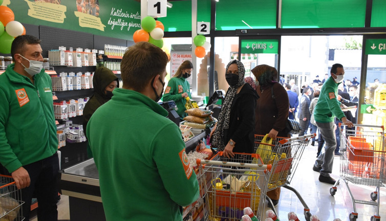 Tarım Kredi mağazalarında kendi et ürünlerini satmaya başlayacak