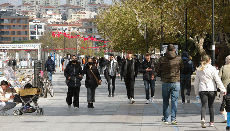 Bilim Kurulu Üyesi Alper Şener'den tam kapanma açıklaması
