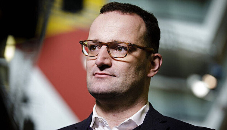 Almanya Sağlık Bakanı: Aşılanmayanların salgınını yaşıyoruz