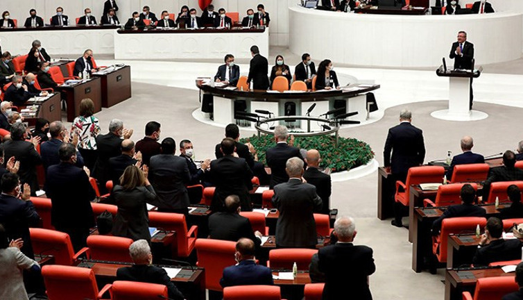 Altılı muhalefet partisinden güçlendirilmiş parlamenter sistem için yeni adım