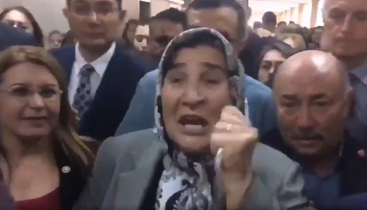 Şehit anası Pakize Akbaba'nın sözleri yeniden gündemde: ''Oğlumdan 7 kurşun çıktı beni hakim karşısına çıkaranlara hakkıma helal etmiyorum''