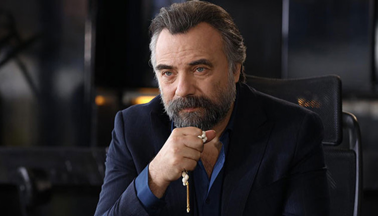 Oktay Kaynarca'dan hayranlarını üzen haber