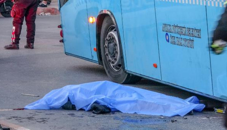 Eren okul çıkışı evine gidemedi, halk otobüsünün çarpmasıyla can verdi