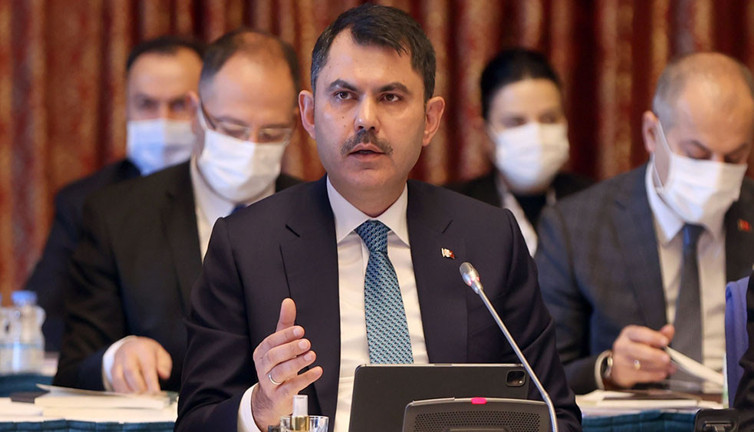 Bakan Murat Kurum AKP'li başkanı isyan ettirdi. Gergin dakikalar yaşandı