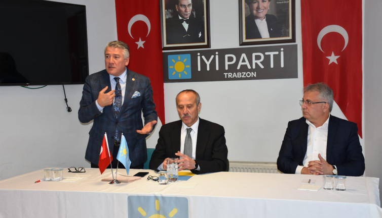 İYİ Partili Örs: Milletin gündemini siyasetin gündemine taşımaya devam edeceğiz
