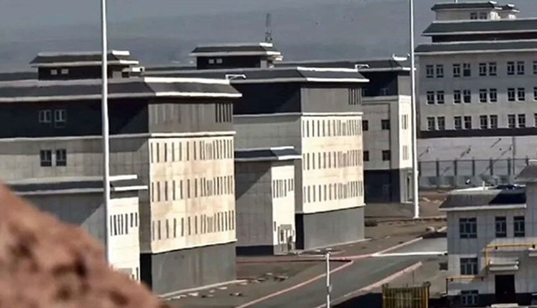 Çin'in inkar ettiği Uygur Türklerinin tutulduğu toplama kamplarını Çinli aktivist ifşa etti