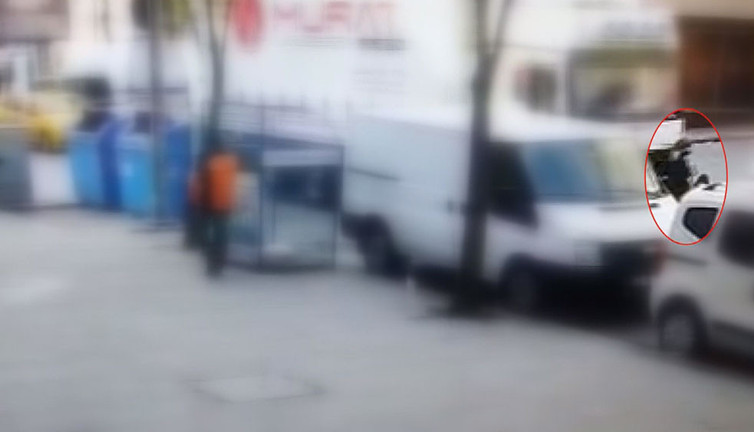 5 yaşındaki kız kamyonun altında kaldı