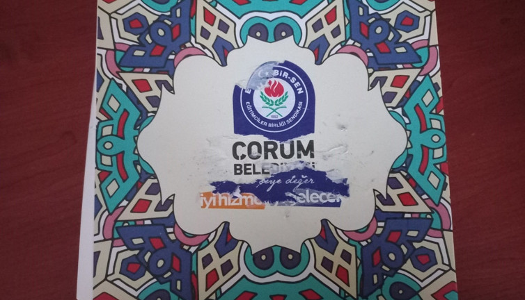 Yandaş Eğitim Bir Sen Sendikası'nın öğretmenlere hediyesi bakanlığın çıktı